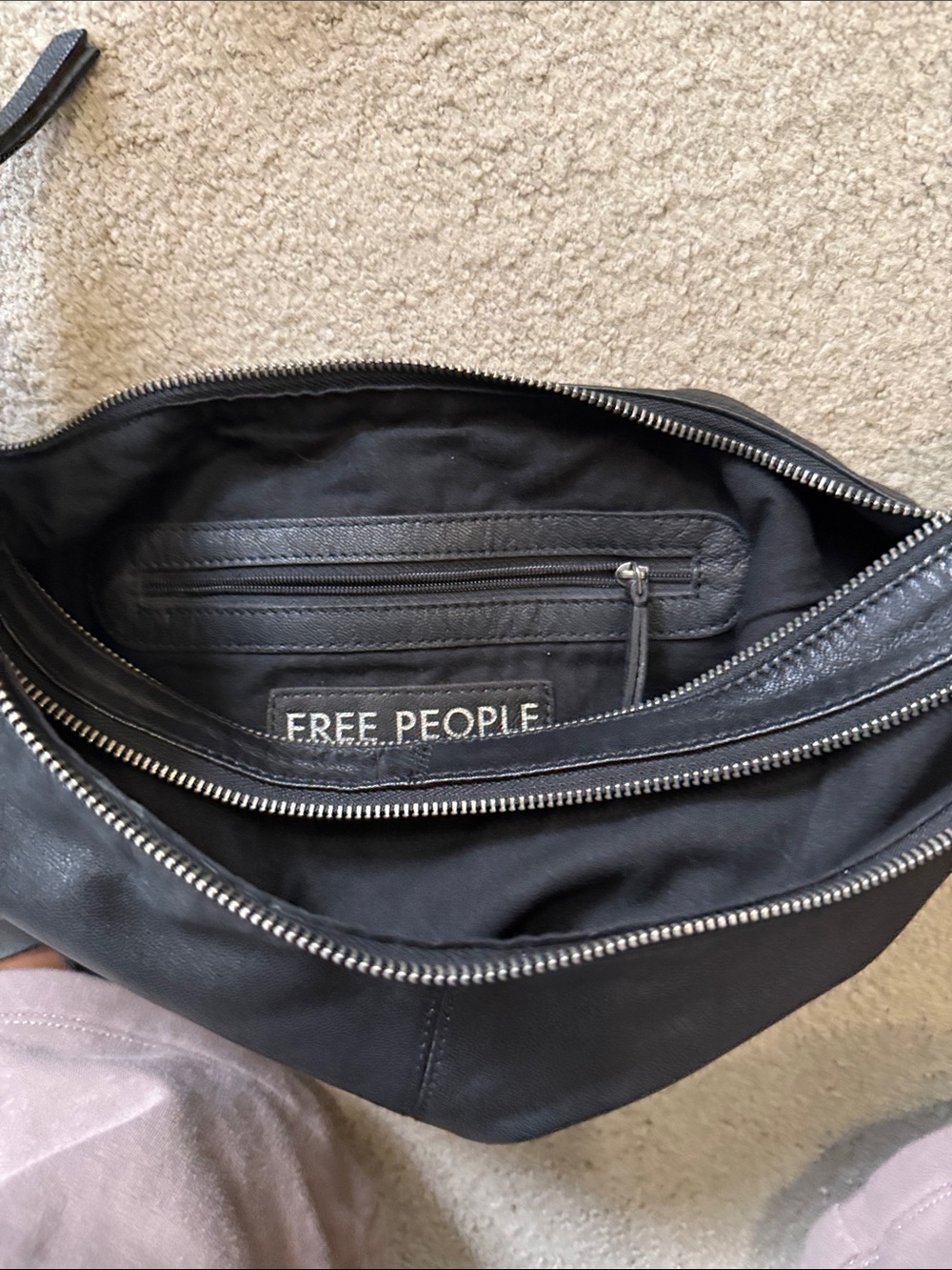 Free people Black Leather Crescent Shoulder Bag - Picture 2 of 5